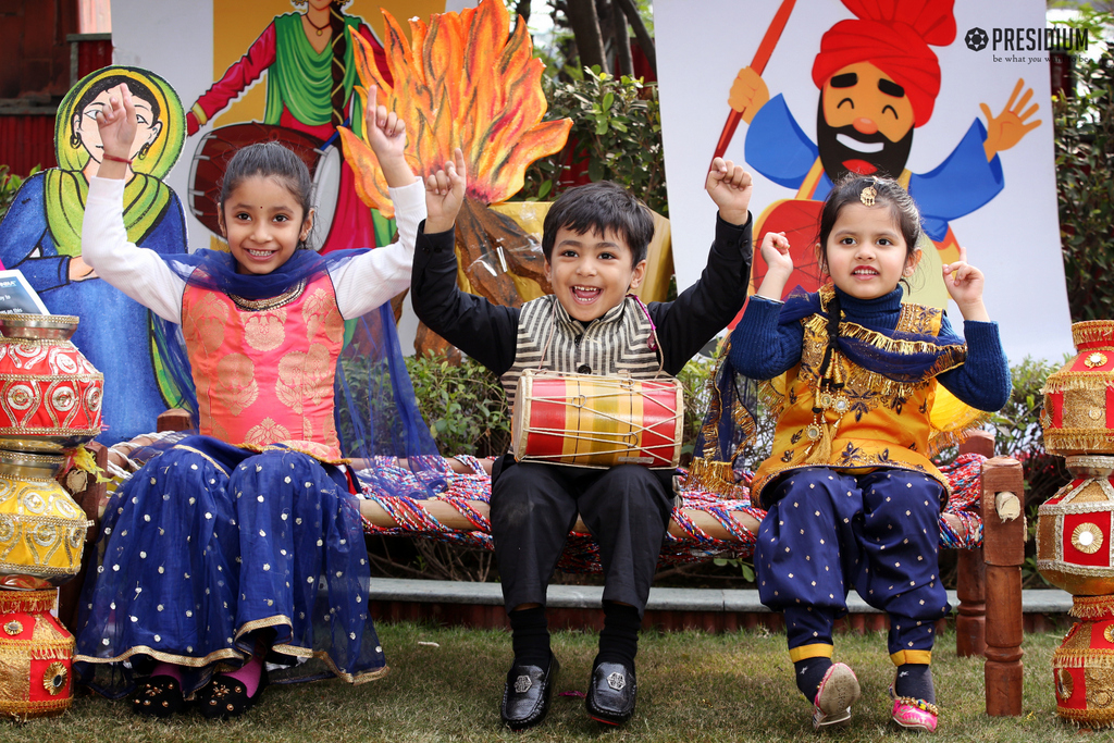 Presidium Punjabi Bagh, PRESIDIANS CELEBRATE LOHRI WITH SWEETS, SONGS, AND DANCE