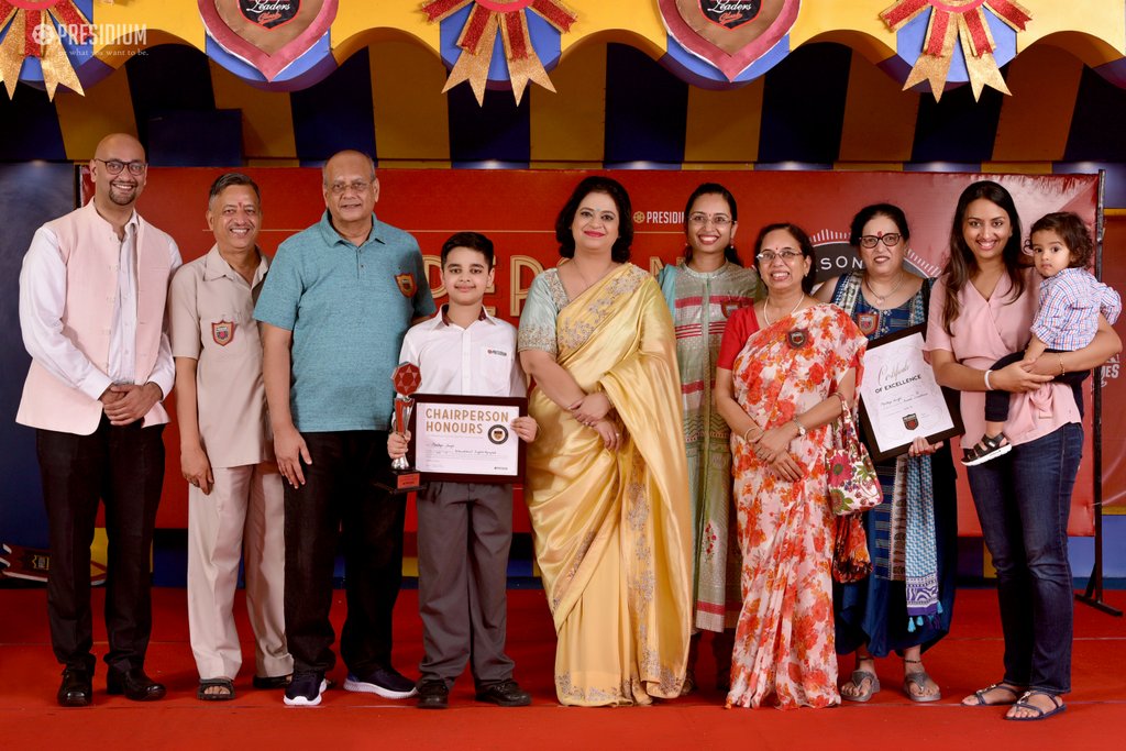 Presidium Punjabi Bagh, RESPECTED SUDHA MA’AM AWARDS LEADERS AT CHAIRPERSON HONOURS