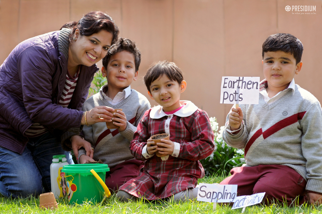 Presidium Dwarka-6, SOWING ACTIVITY: PRESIDIANS ENJOY A HANDS ON LEARNING EXPERIENCE