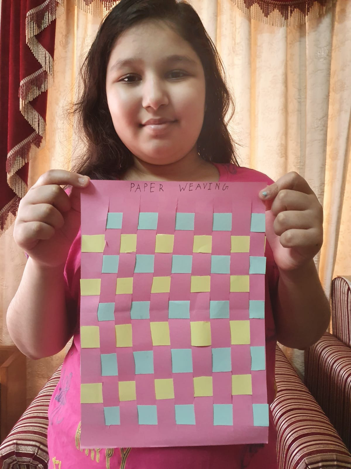 Presidium Dwarka-6, STUDENTS SHOWCASE THEIR CREATIVITY WITH WEAVING ACTIVITY