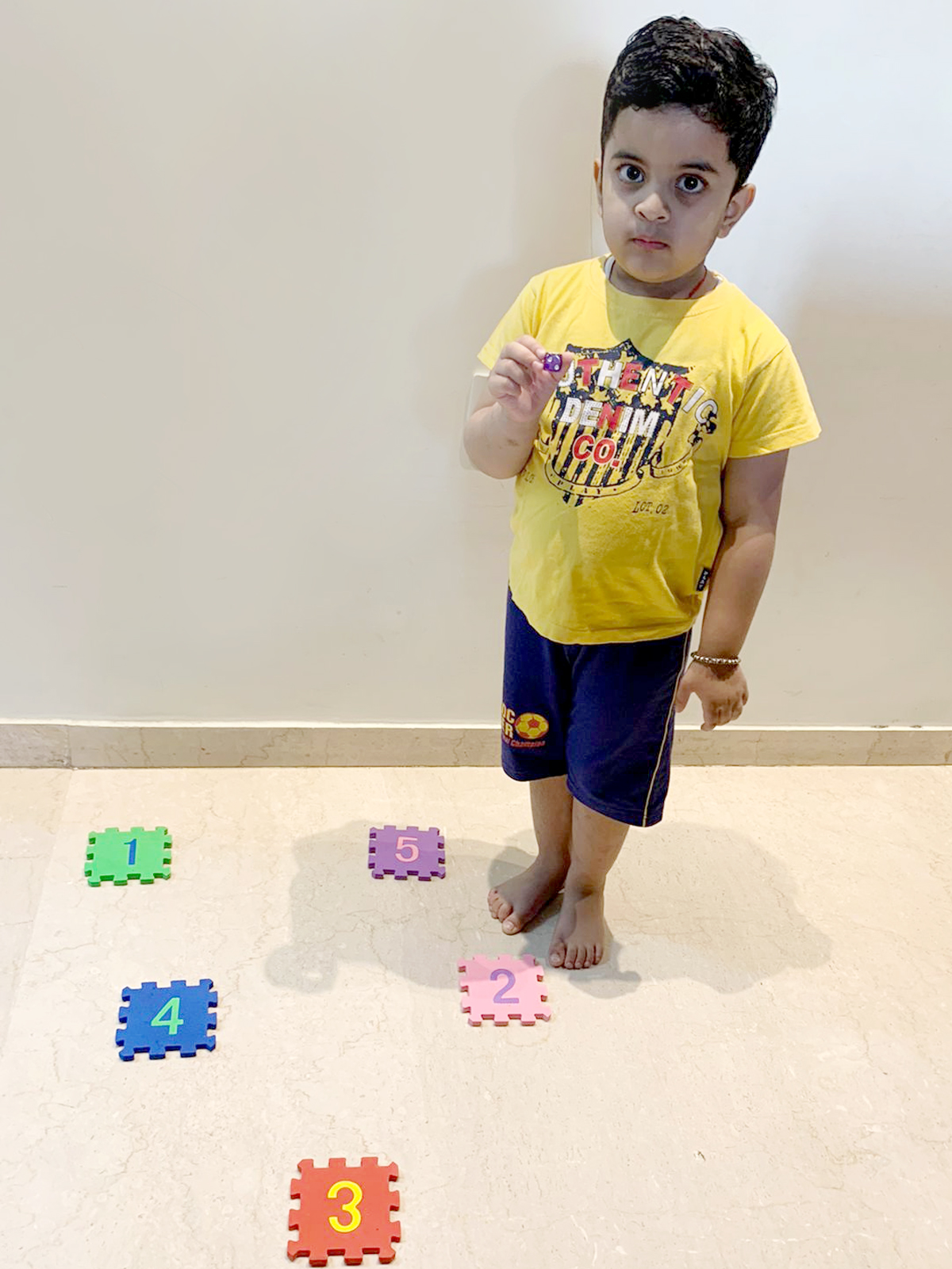 Presidium Gurgaon-57, STUDENTS PARTICIPATE IN HOPSCOTCH GAME WITH ENTHUSIASM! Presidium Gurgaon-57, STUDENTS PARTICIPATE IN HOPSCOTCH GAME WITH ENTHUSIASM!
