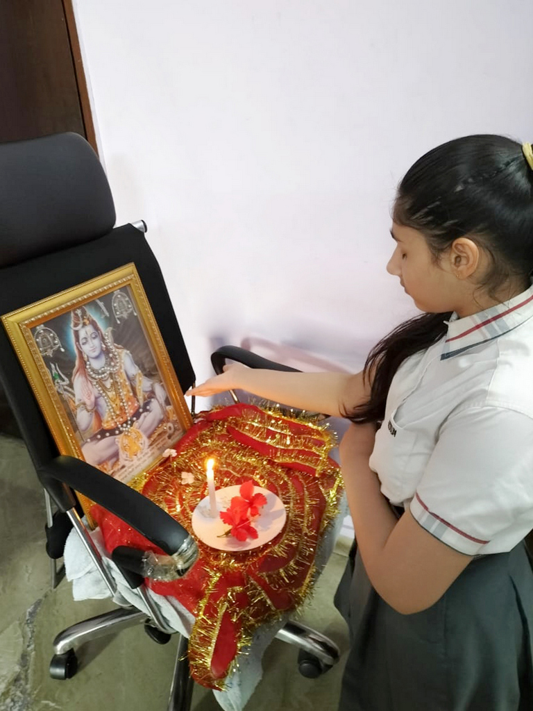 Presidium Indirapuram, GURU PURNIMA: PRESIDIANS SAY THANK YOU TO THEIR DEAR GURUS!