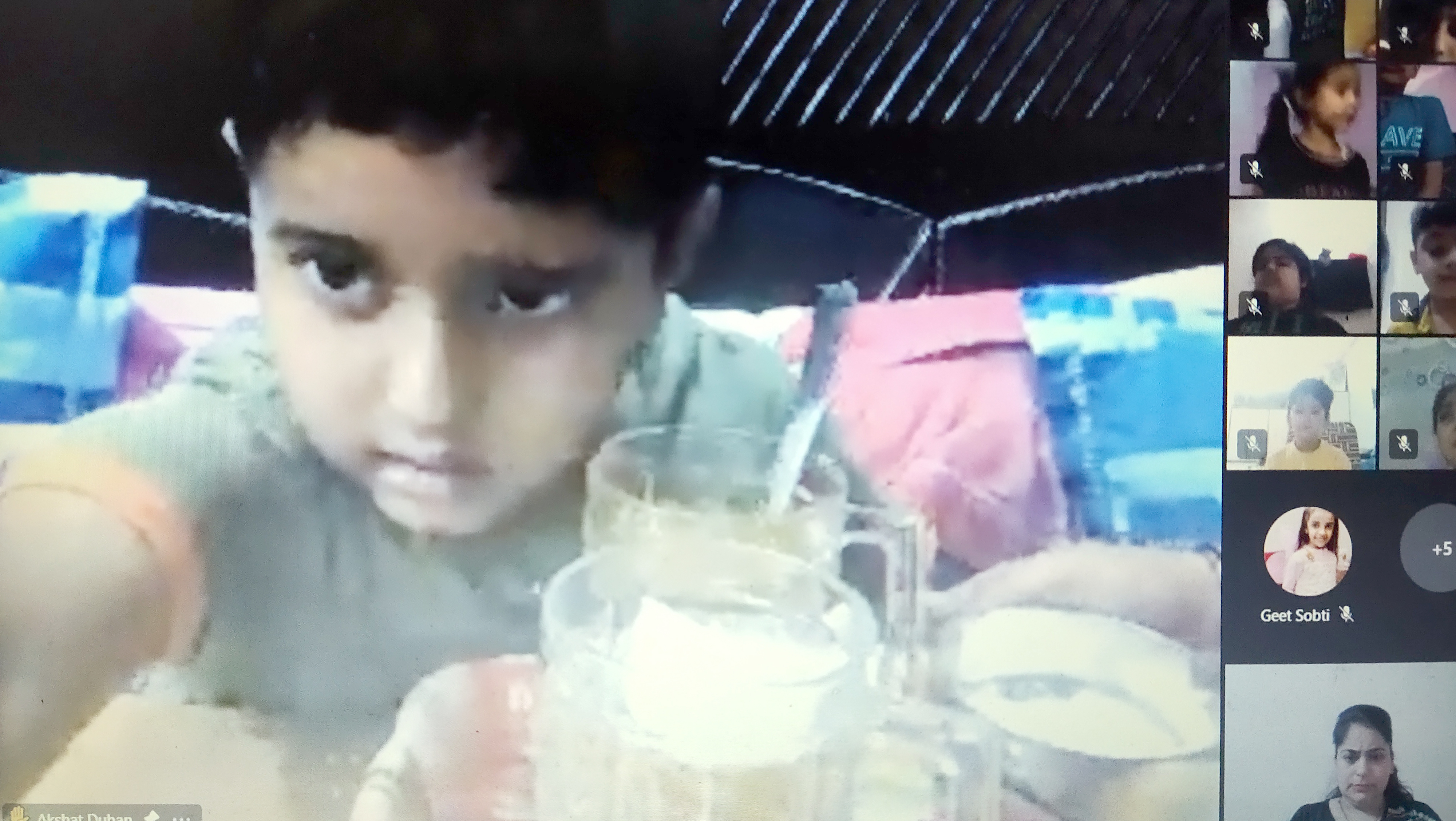 Presidium Pitampura, STUDENTS EXPLORE THE DIFFERENT PROPERTIES OF WATER Presidium Pitampura, STUDENTS EXPLORE THE DIFFERENT PROPERTIES OF WATER