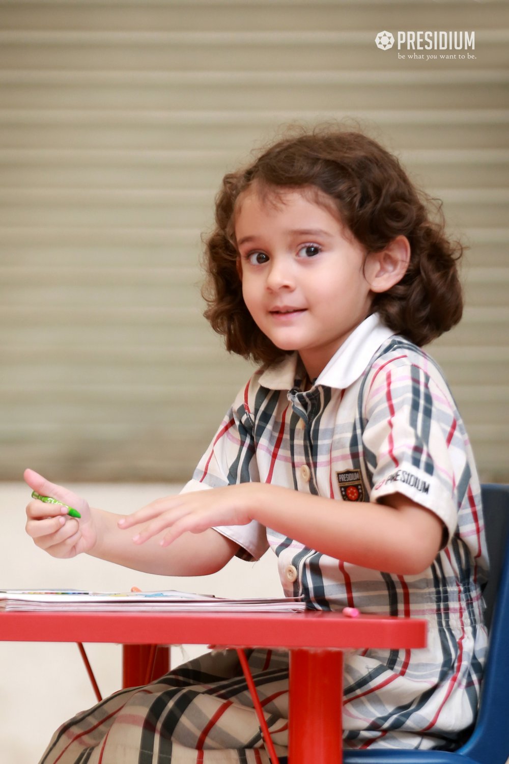 STUDENTS NURTURE THEIR IMAGINATION students-nurture-their-imagination