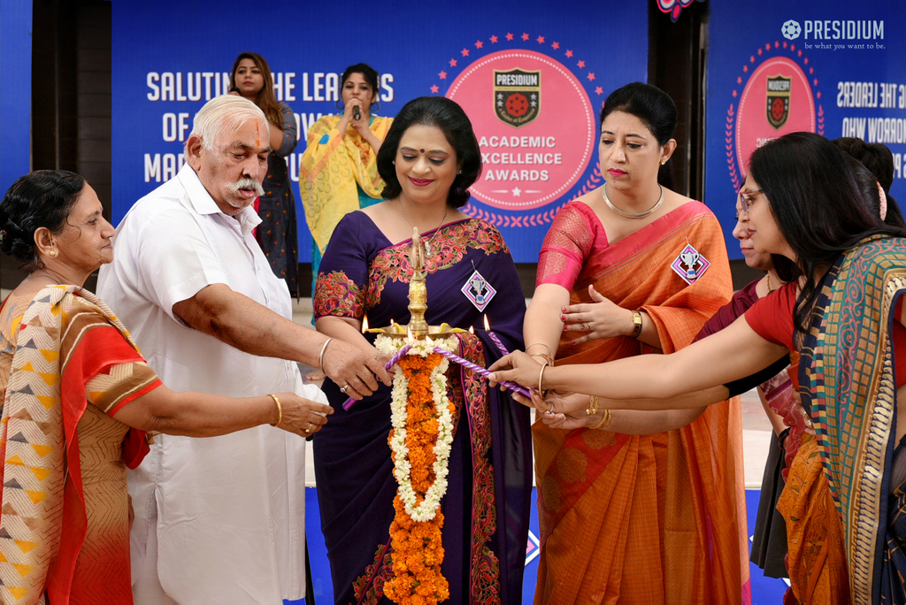 Presidium Vivek Vihar, ACKNOWLEDGING SCHOLARS AT ACADEMIC EXCELLENCE 2018-19