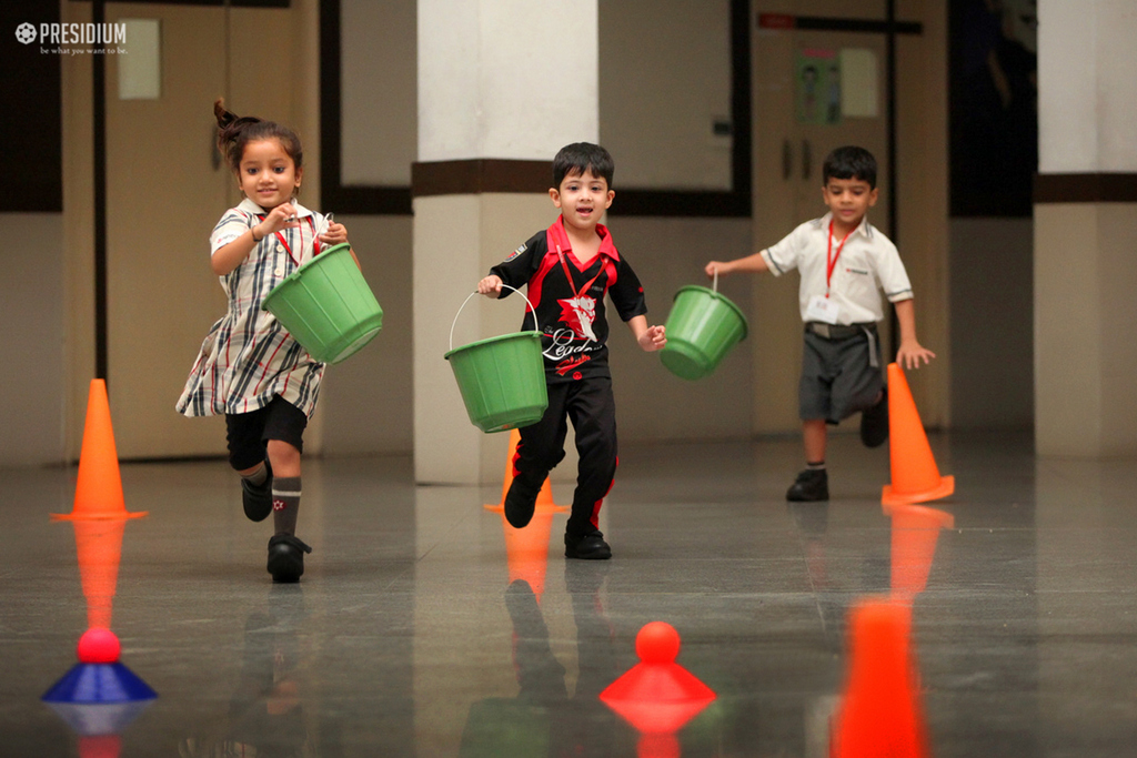 Presidium Gurgaon-57, SPORTS ACTIVITY:LITTLE LEADERS PARTICIPATE IN BALL & BUCKET RACE