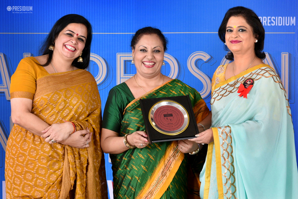 Presidium Gurgaon-57, CELEBRATING ENORMOUS STRENGTH OF TEACHERS : CHAIRPERSON HONOURS Presidium Gurgaon-57, CELEBRATING ENORMOUS STRENGTH OF TEACHERS : CHAIRPERSON HONOURS