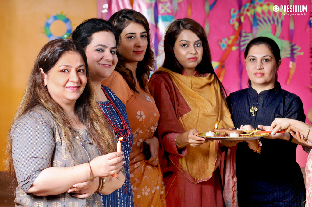 Presidium Pitampura, STUDENTS GRASP THE TRUE ESSENCE OF DIWALI