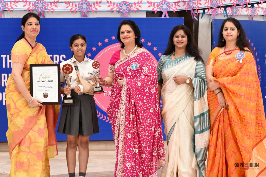 Presidium Indirapuram, ACADEMIC EXCELLENCE AWARDS 2017: HONOURING OUR SCHOLARS