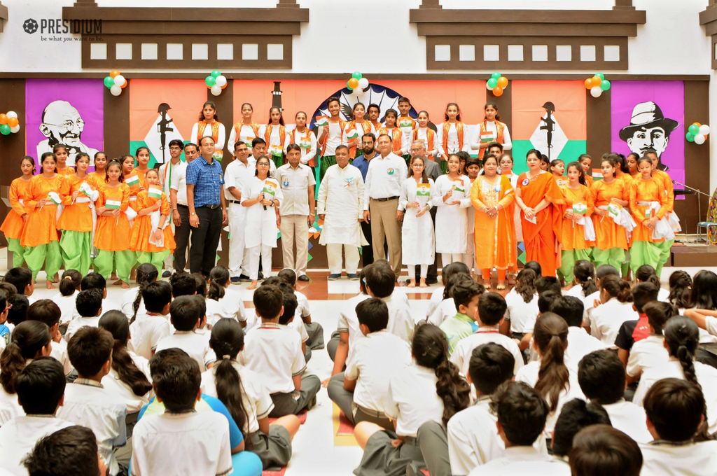 Presidium Rajnagar, PRESIDIANS PROUDLY SALUTE THE TRICOLOUR ON INDEPENDENCE DAY