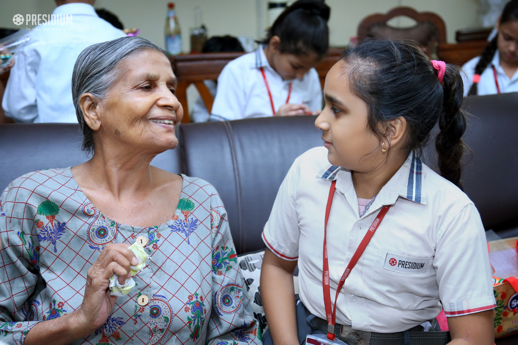 Presidium Vivek Vihar, A VISIT TO OLD AGE HOME LEAVE DEEP IMPRESSIONS ON PRESIDIANS