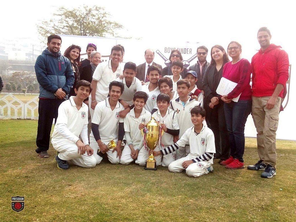 Presidium Indirapuram, PRESIDIUM INDIRAPURAM WINS RUNNERS-UP TROPHY AT THE INTER PRESIDIUM CRICKET TOURNAMENT