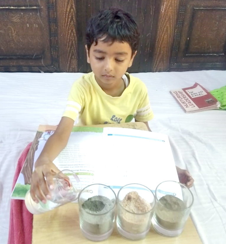 Presidium Vivek Vihar, STUDENTS LEARN ABOUT THE COMPLEX NATURE OF SOIL