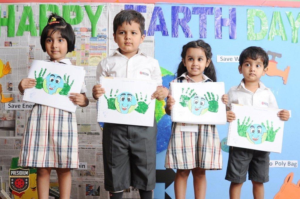 Presidium Indirapuram, PRESIDIANS OF INDIRAPURAM JOIN HANDS TO SAVE MOTHER EARTH 