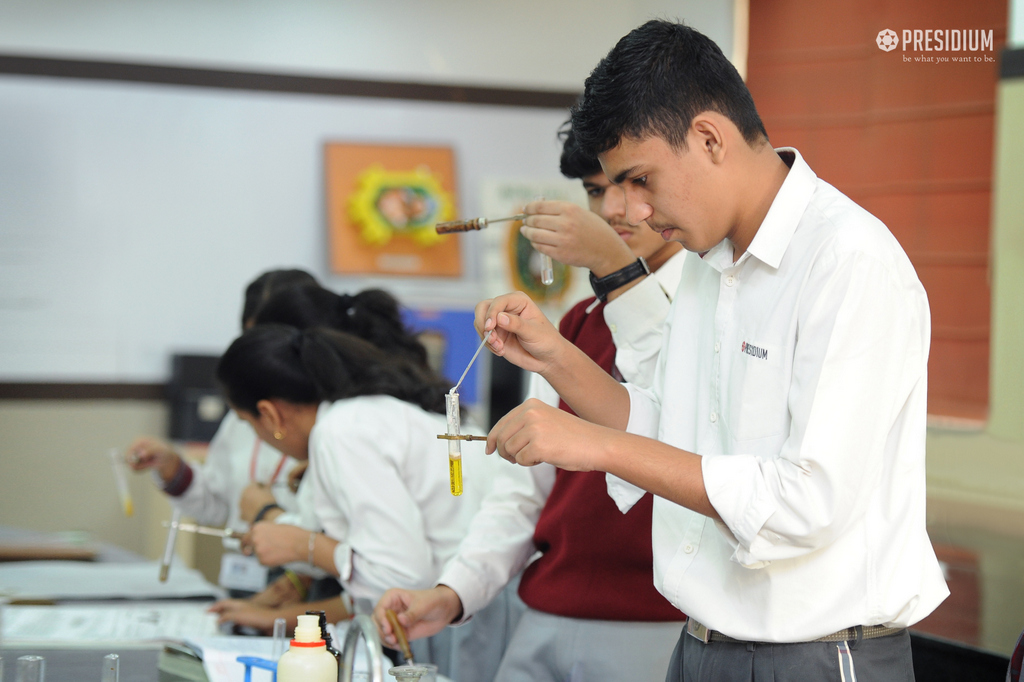 Presidium Gurgaon-57, PRESIDIANS PERFORM FOOD TESTS IN BIOLOGY LABORATORY 