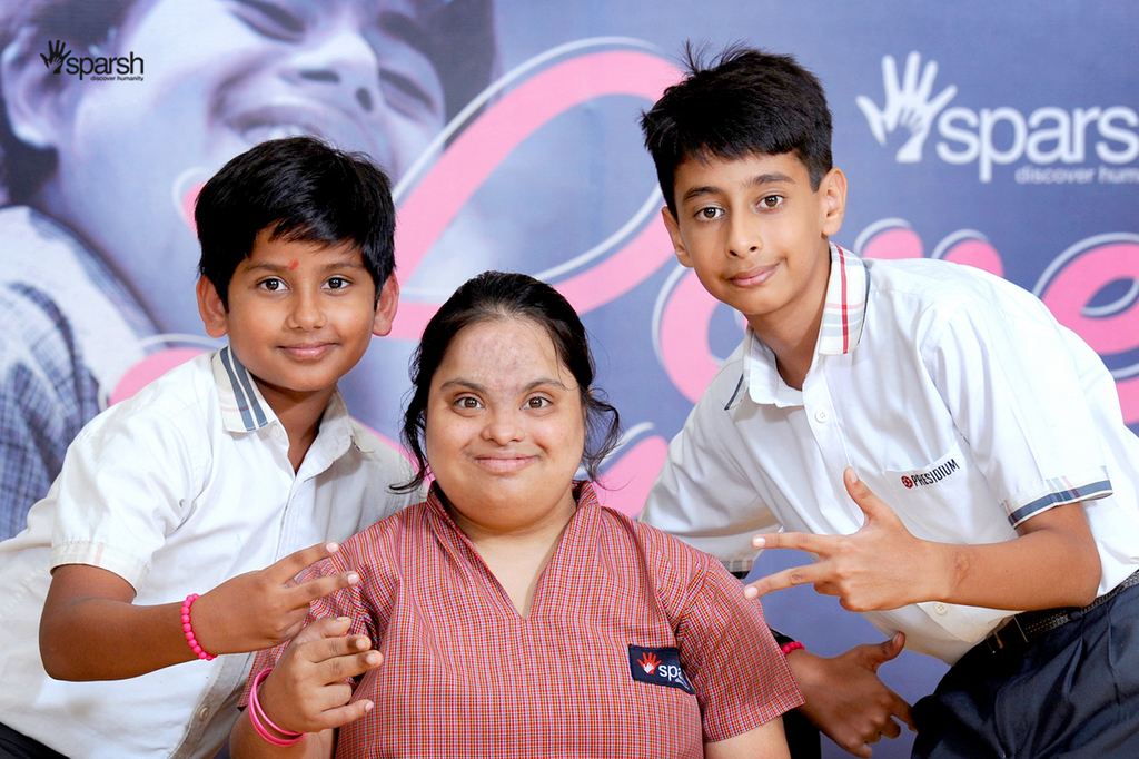 Presidium Indirapuram, YOUNG PHILANTHROPISTS VISIT SPARSH TO SEE THEIR SPECIAL FRIENDS