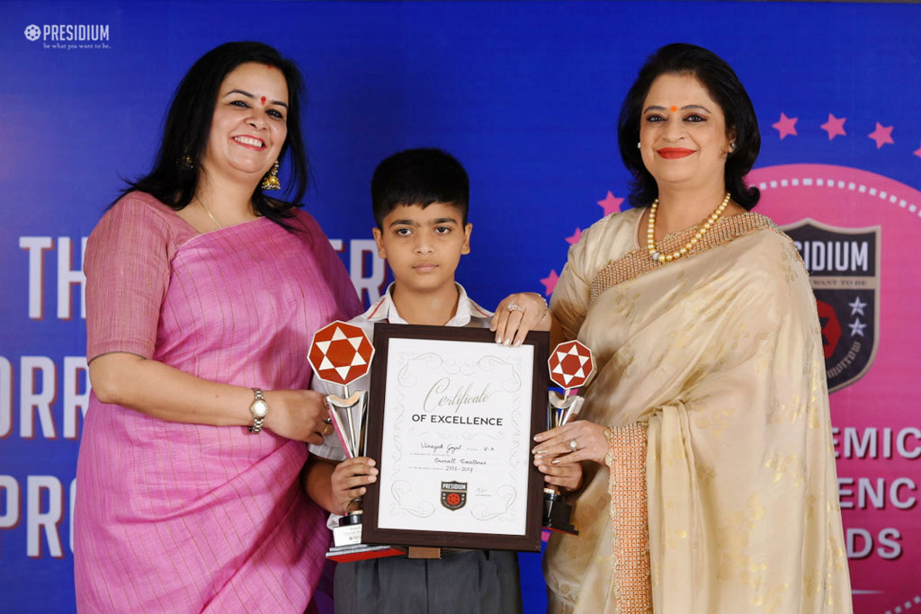 Presidium Gurgaon-57, ACADEMIC EXCELLENCE AWARDS 2017: PROUDLY RECOGNIZING THE SCHOLARS