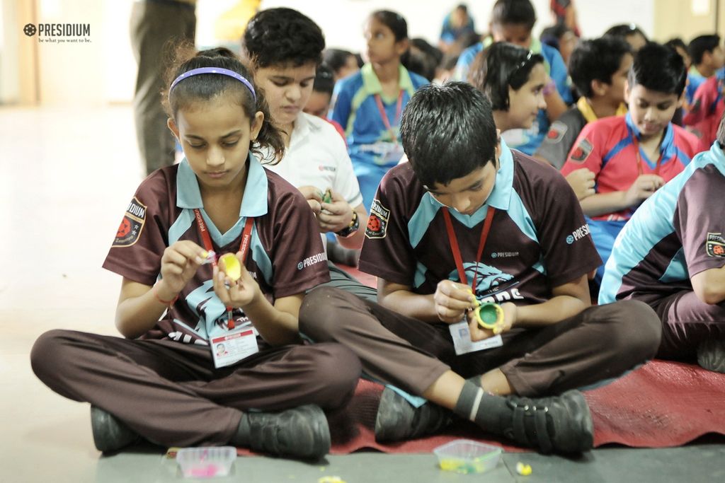 Presidium Gurgaon-57, PRESIDIANS DESIGN STRIKING LANTERNS & DIYAS FOR DIWALI DECORATION