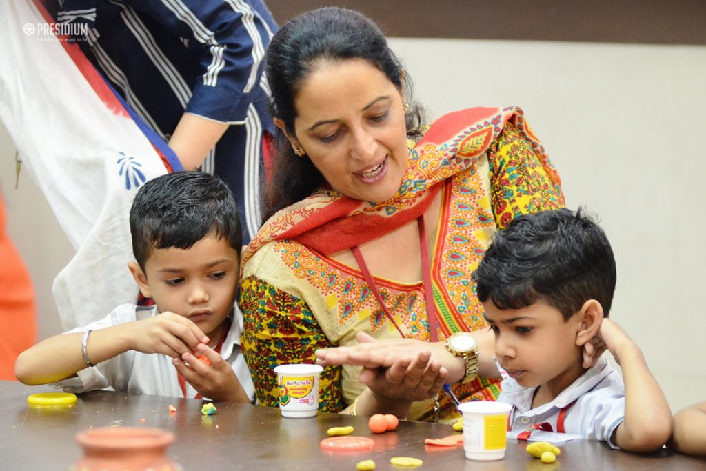 Presidium Gurgaon-57, PLAY WITH CLAY: LITTLE PRESIDIANS RELISH A POTTERY ADVENTURE