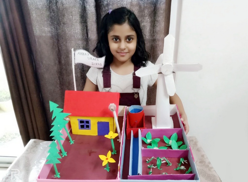 Presidium Rajnagar, PRESIDIANS DESIGN RENEWABLE ENERGY MODELS TO CREATE AWARENESS!