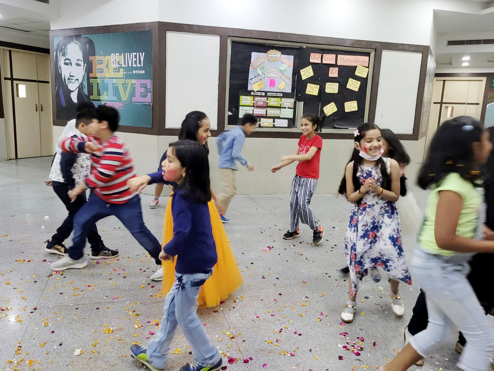 Presidium Gurgaon-57, STUDENTS CELEBRATE THE FESTIVAL OF COLOUR WITH ZEAL & ZEST!