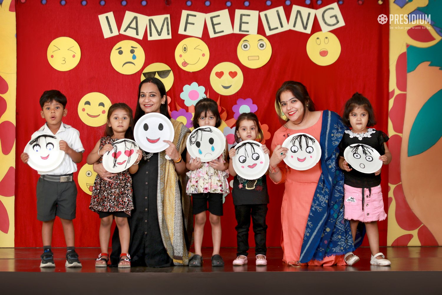 Presidium Rajnagar, STUDENTS PARTICIPATE IN MASK ACTIVITY WITH SHEER ENTHUSIASM