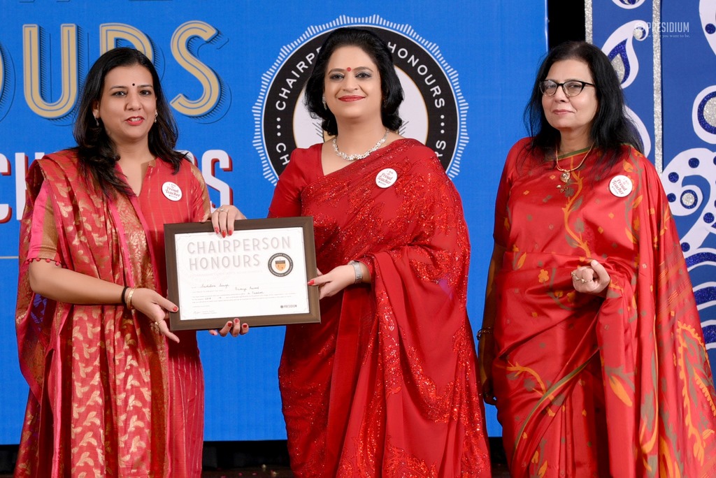 Presidium Gurgaon-57, MRS. SUDHA GUPTA MA’AM  ACKNOWLEDGES TEACHERS  AT CHAIRPERSON HONOURS