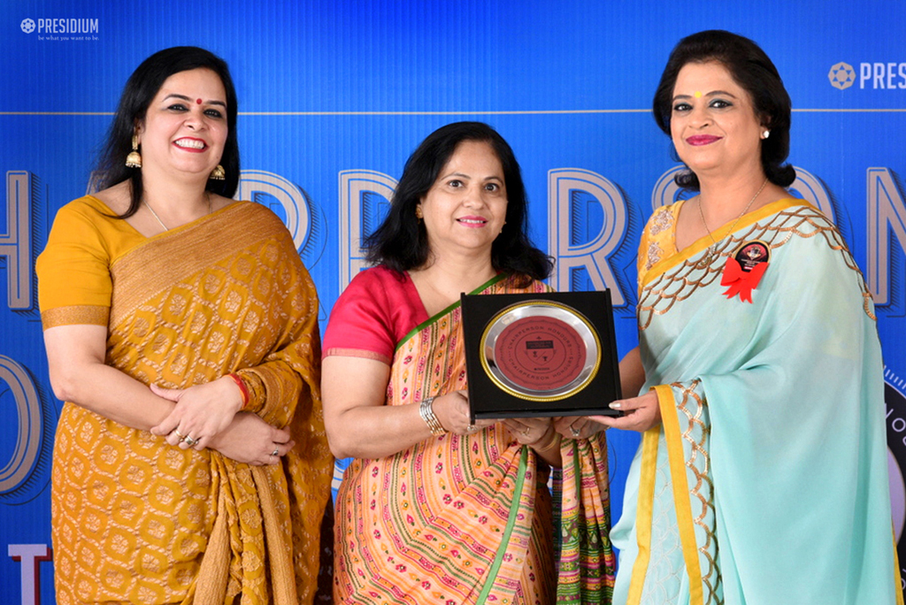 Presidium Gurgaon-57, CELEBRATING ENORMOUS STRENGTH OF TEACHERS : CHAIRPERSON HONOURS Presidium Gurgaon-57, CELEBRATING ENORMOUS STRENGTH OF TEACHERS : CHAIRPERSON HONOURS