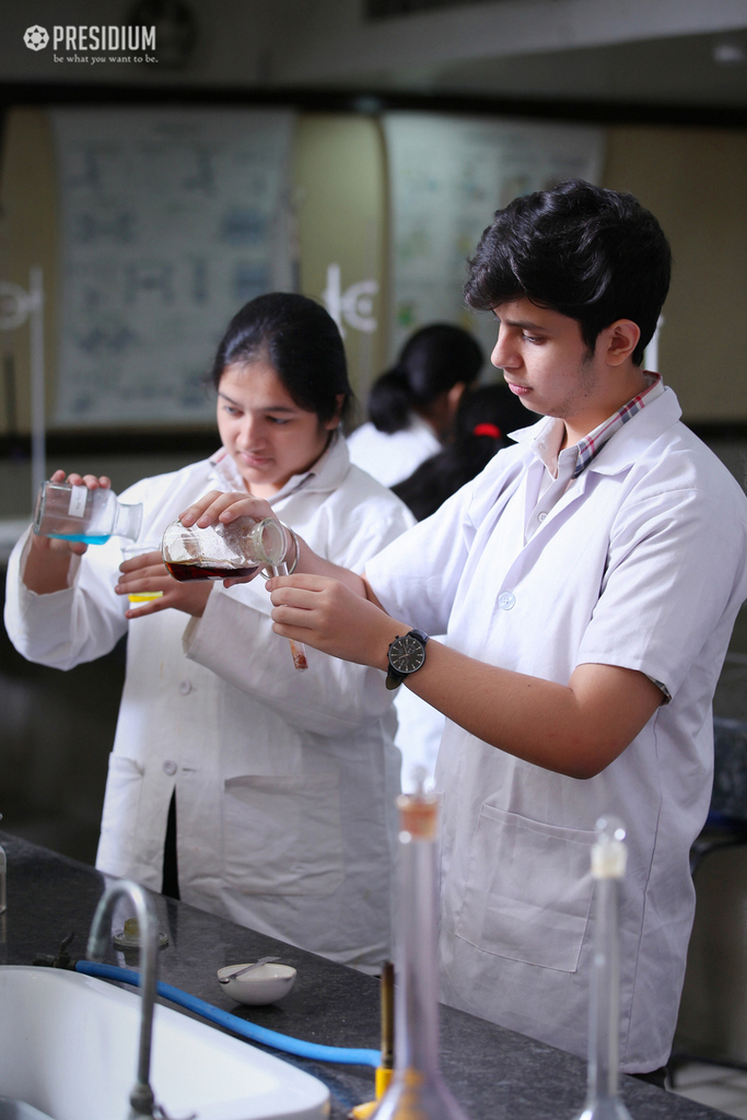 Presidium Indirapuram, YOUNG SCIENTISTS LEARN THE TECHNIQUE OF TITRATION