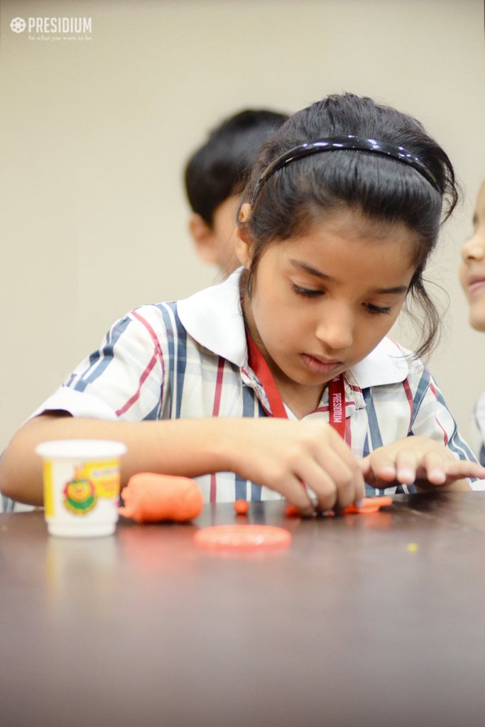 Presidium Gurgaon-57, PLAY WITH CLAY: LITTLE PRESIDIANS RELISH A POTTERY ADVENTURE