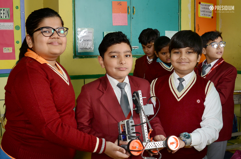 Presidium Punjabi Bagh, STUDENTS ENHANCE THEIR SKILLS WITH ROBOTICS CLASS