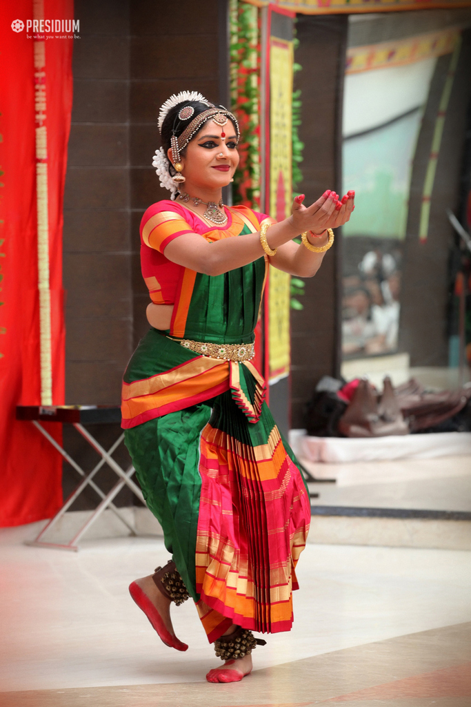 Presidium Indirapuram, BHARATNATYAM EXPONENT SMT. CHANDERSHEKHAR GRACES WORLD DANCE DAY