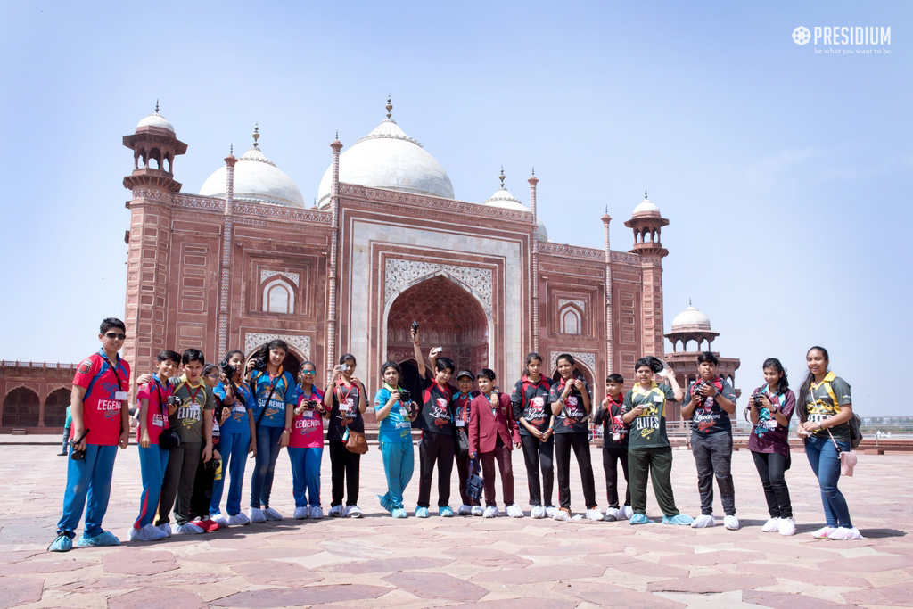 Presidium Gurgaon-57, PRESIDIANS VISIT THE TAJ MAHAL TO ADMIRE ITS MAJESTIC BEAUTY