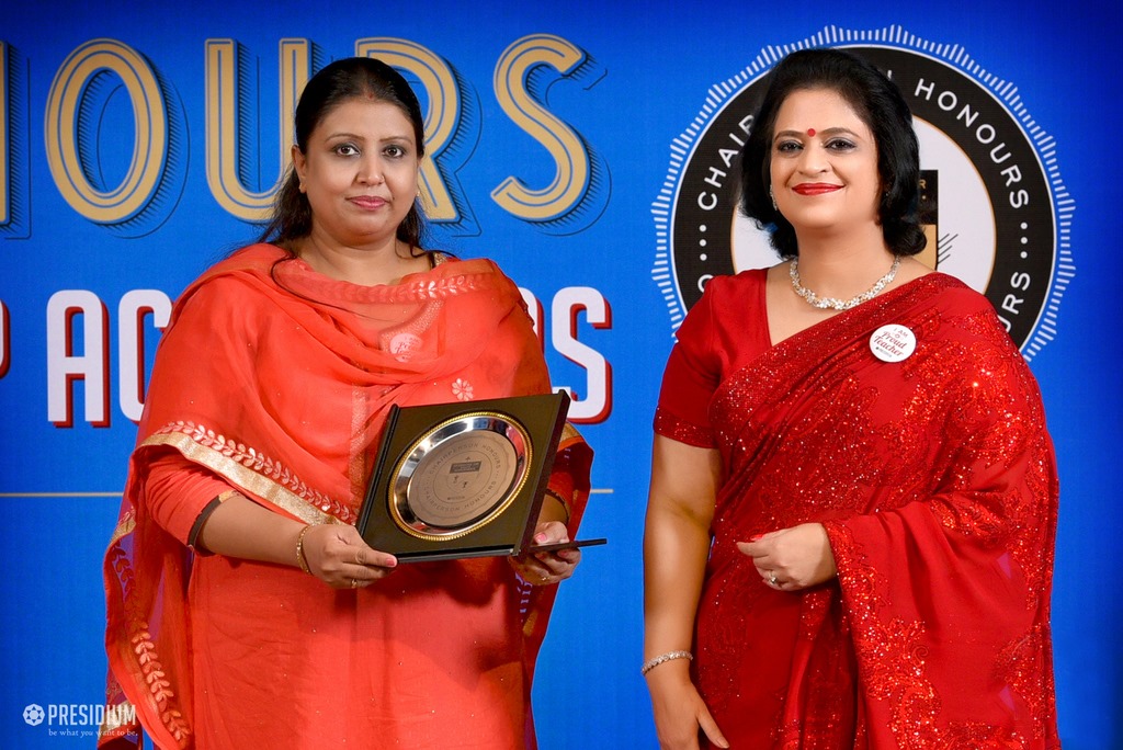 Presidium Gurgaon-57, MRS. SUDHA GUPTA MA’AM  ACKNOWLEDGES TEACHERS  AT CHAIRPERSON HONOURS