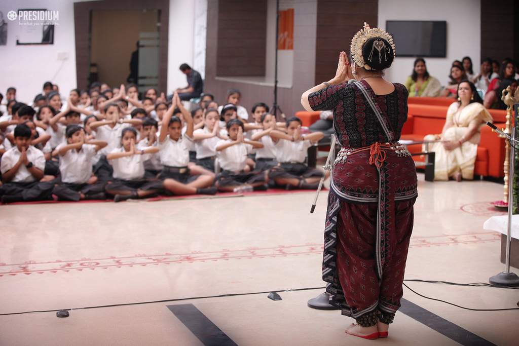 Presidium Gurgaon-57, SPIC MACAY EVENT ENLIVENS WITH MS. LOWEN'S SOULFUL PERFORMANCE