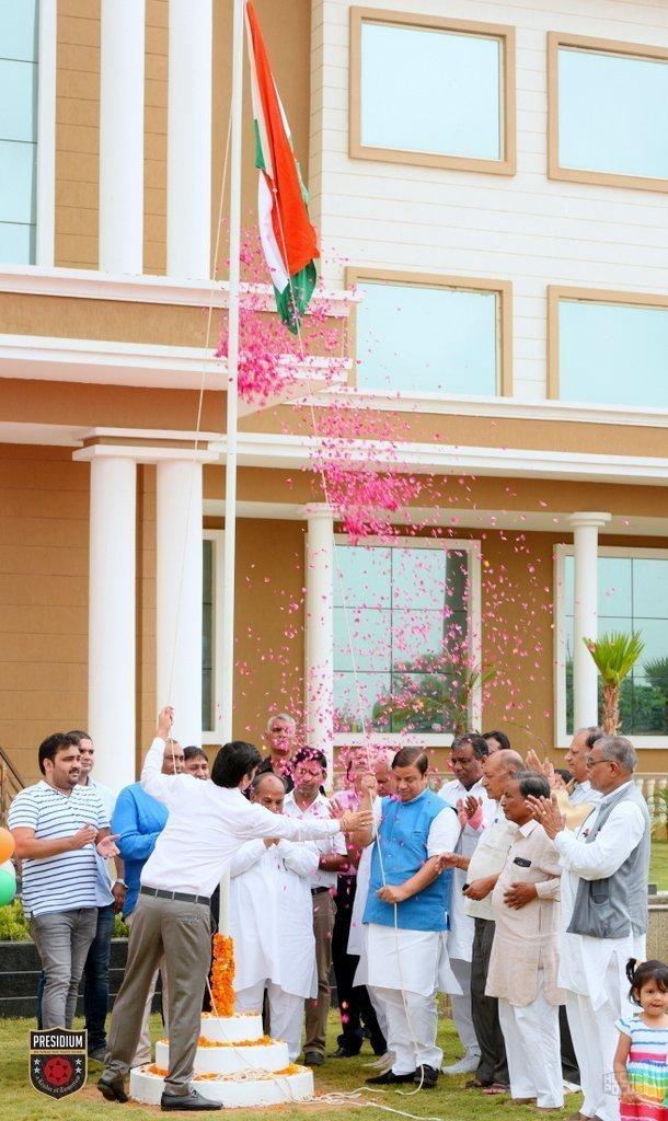 Presidium Rajnagar, Patriotic spirit dawns at Presidium