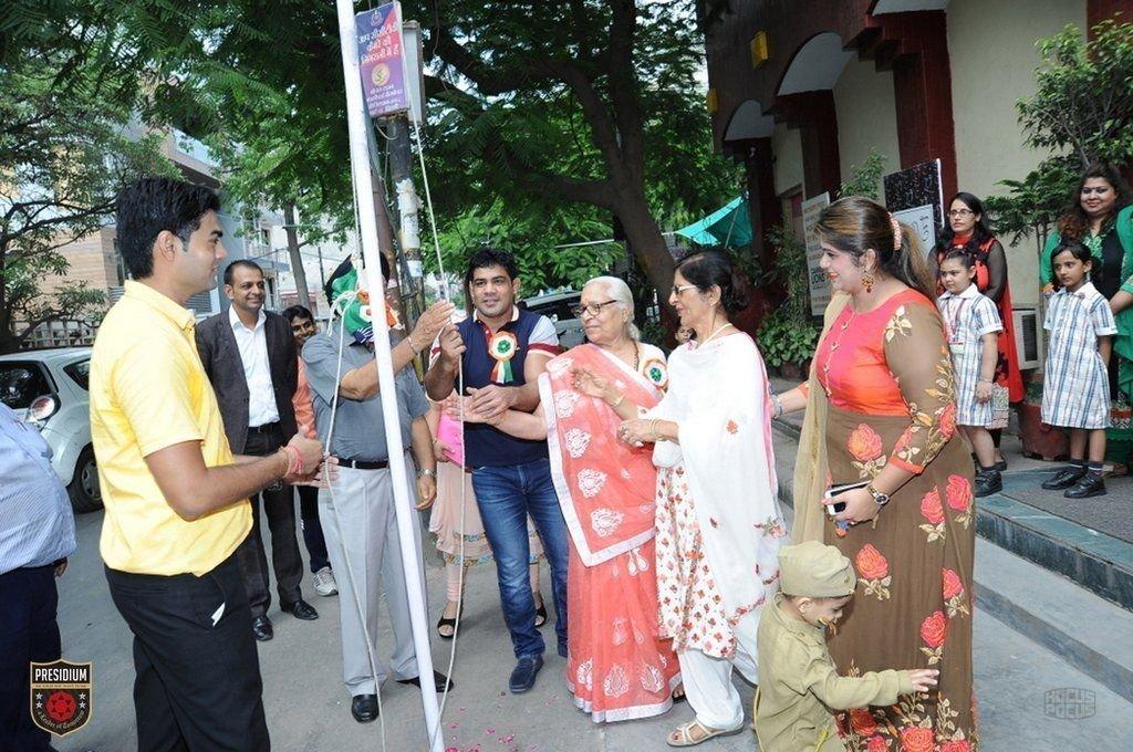 Presidium Rajnagar, Patriotic spirit dawns at Presidium