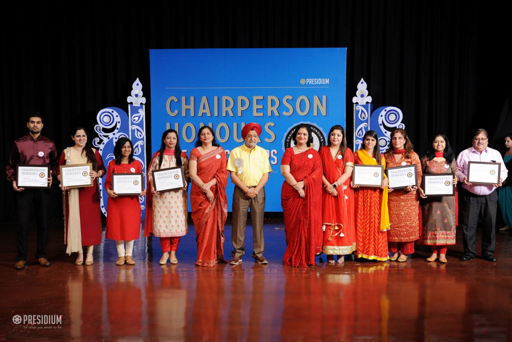 Presidium Punjabi Bagh, MRS. SUDHA GUPTA  HONOURS TEACHERS  AT CHAIRPERSON HONOURS