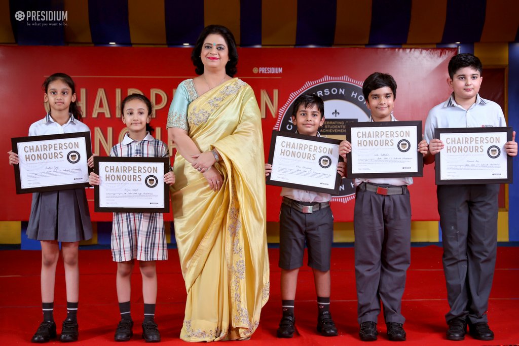 Presidium Punjabi Bagh, RESPECTED SUDHA MA’AM AWARDS LEADERS AT CHAIRPERSON HONOURS