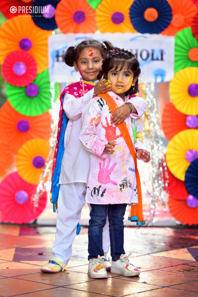 Presidium Punjabi Bagh, PRESIDIANS DRENCH IN THE COLOURS OF LOVE ON THE FESTIVAL OF HOLI