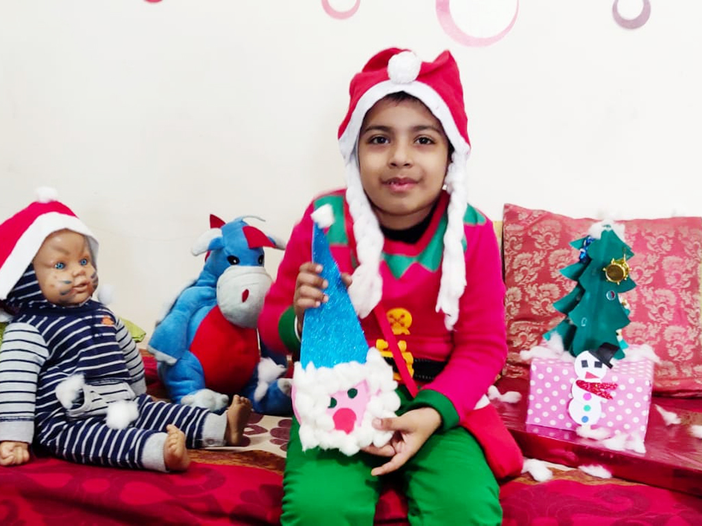 Presidium Indirapuram, PRESIDIANS ADD TO THE FESTIVITIES OF CHRISTMAS Presidium Indirapuram, PRESIDIANS ADD TO THE FESTIVITIES OF CHRISTMAS
