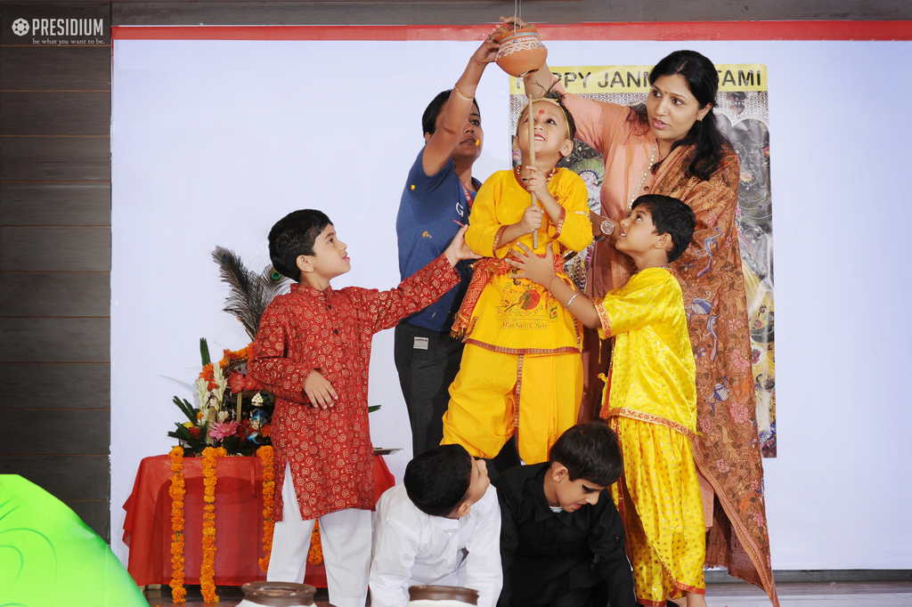 Presidium Gurgaon-57, STUDENTS REVEL IN GRAND CELEBRATIONS ON JANMASHTAMI