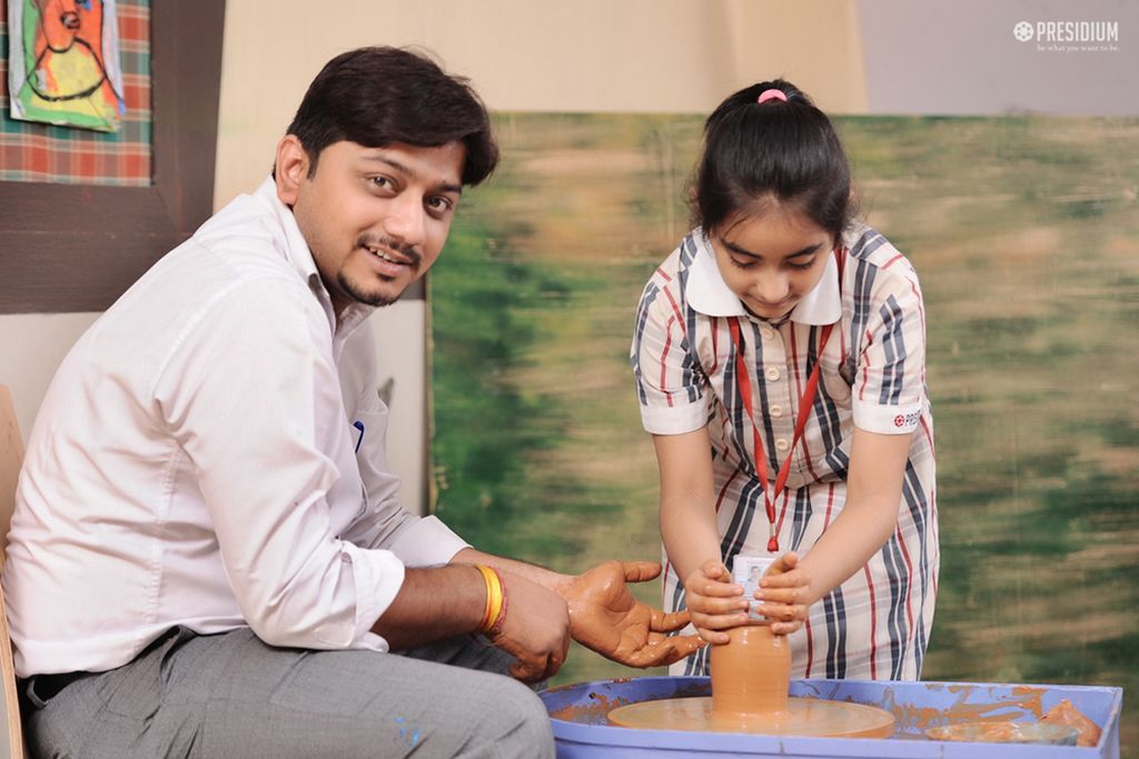 Presidium Gurgaon-57, PLAY WITH CLAY: LITTLE PRESIDIANS RELISH A POTTERY ADVENTURE