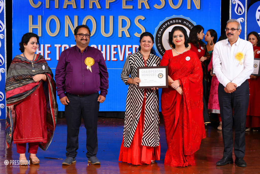 Presidium Punjabi Bagh, RESPECTED SUDHA MA’AM AWARDS LEADERS AT CHAIRPERSON HONOURS