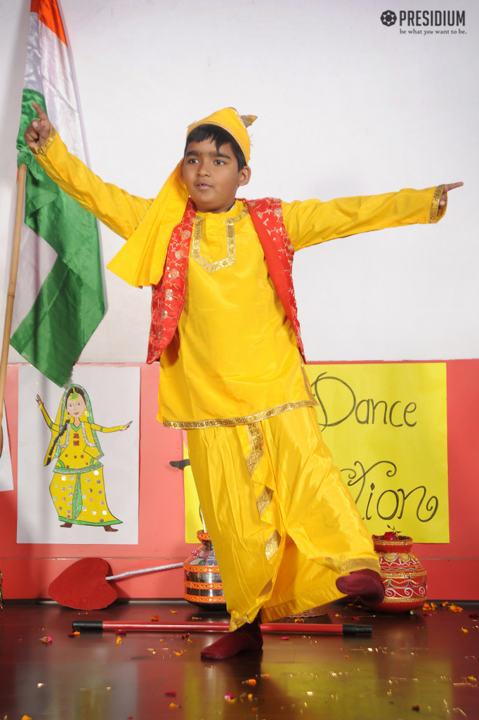 Presidium Dwarka-6, YOUNG PRESIDIANS ENTHRALL EVERYONE WITH GRACEFUL DANCE MOVES!