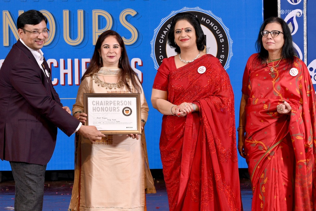 Presidium Gurgaon-57, MRS. SUDHA GUPTA MA’AM  ACKNOWLEDGES TEACHERS  AT CHAIRPERSON HONOURS