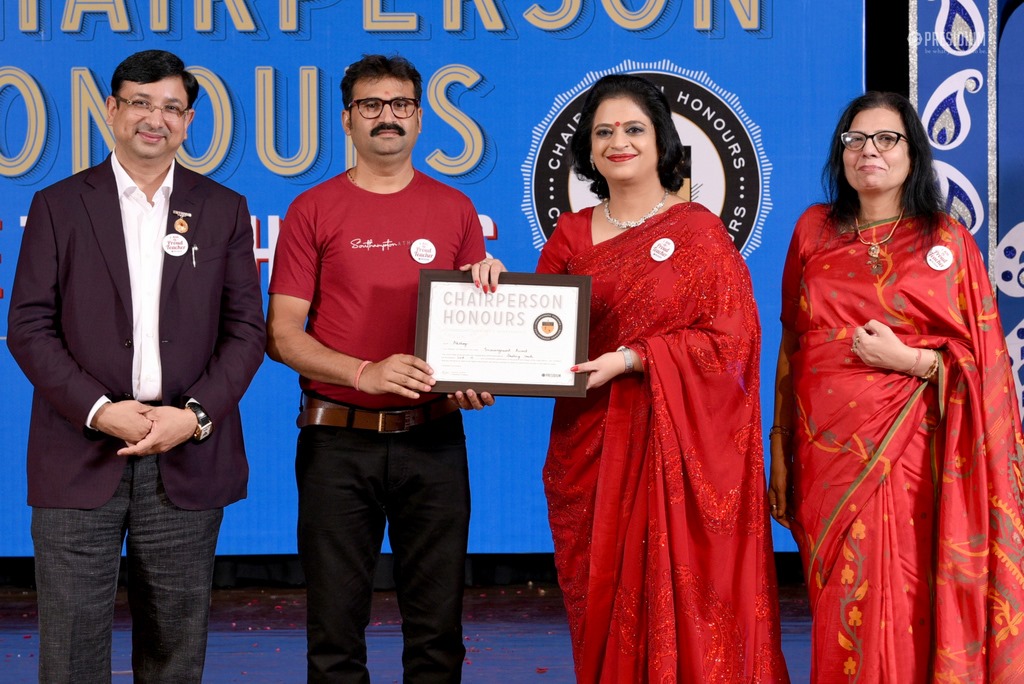 Presidium Gurgaon-57, MRS. SUDHA GUPTA MA’AM  ACKNOWLEDGES TEACHERS  AT CHAIRPERSON HONOURS